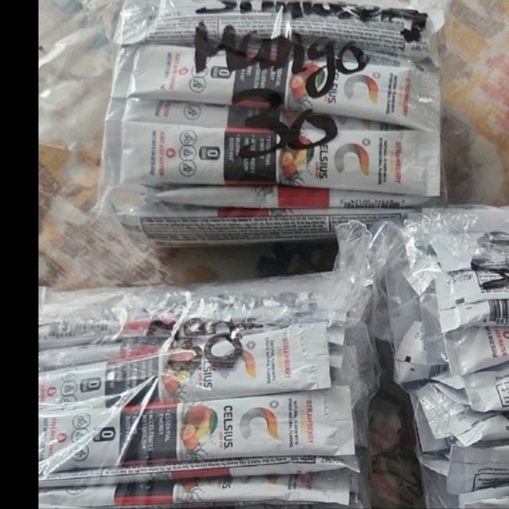 Celsius Togo Packets Strawberry Mango Energy Drink 60 Packets Total